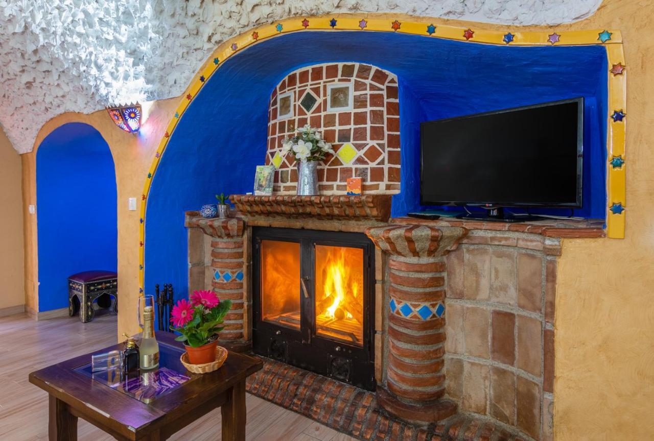 Cazorla Casas Cueva Guest House Hinojares ภายนอก รูปภาพ