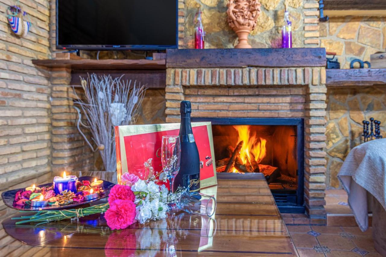 Cazorla Casas Cueva Guest House Hinojares ภายนอก รูปภาพ